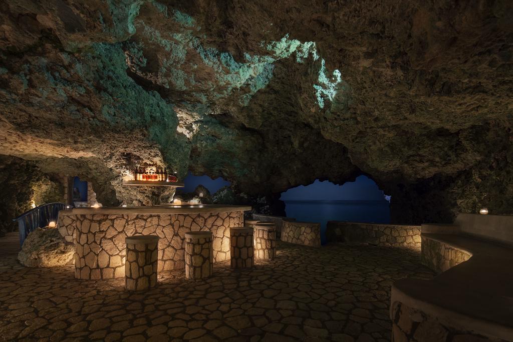 The Caves Hotel Negril Exterior photo